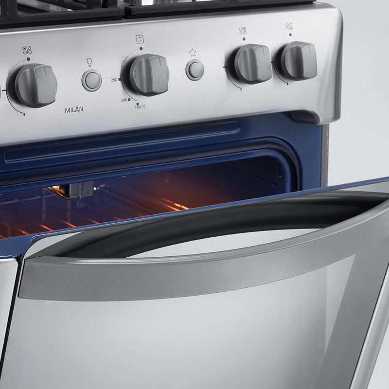 COCINA-MILAN-DETALLE-MANIJA-HORNO-ABIERTO
